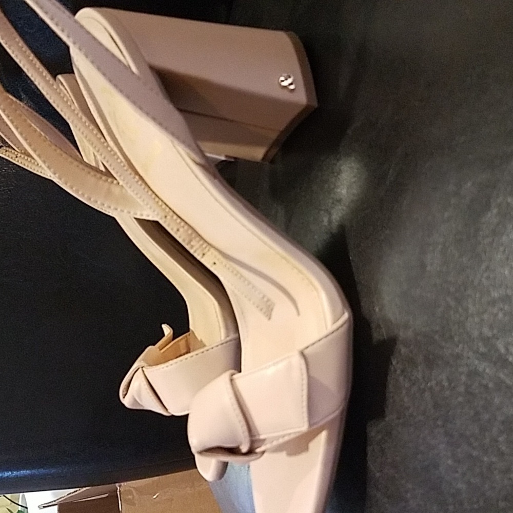 SAM & Libby Sandals - Picture 2 of 2